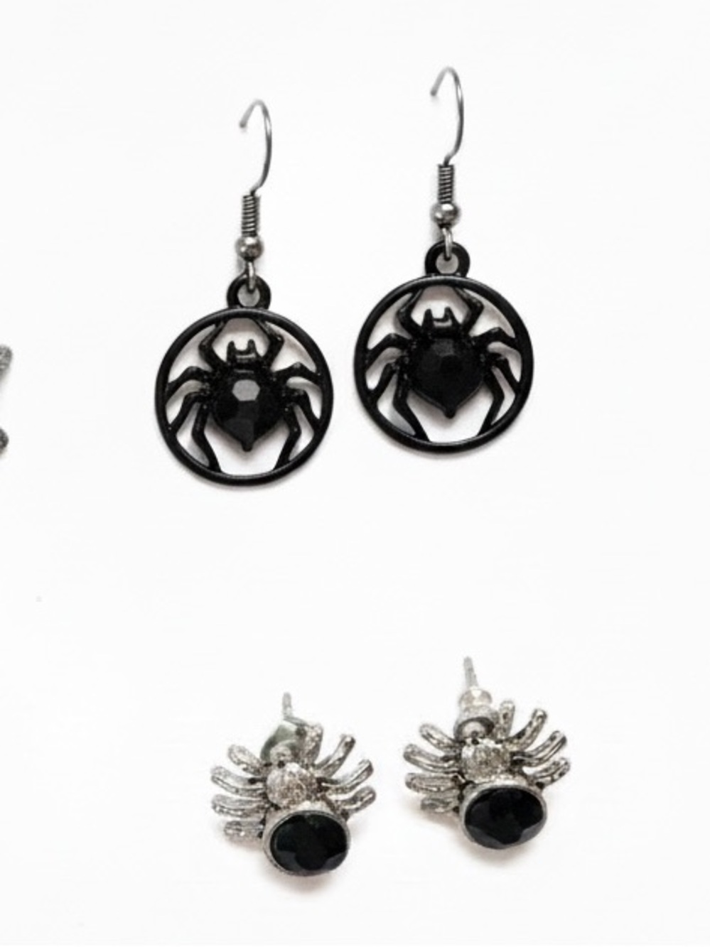 Goth Spider Earring Bundle Halloween Silver Circle Dangle BLK Gem Stud Lot of 2